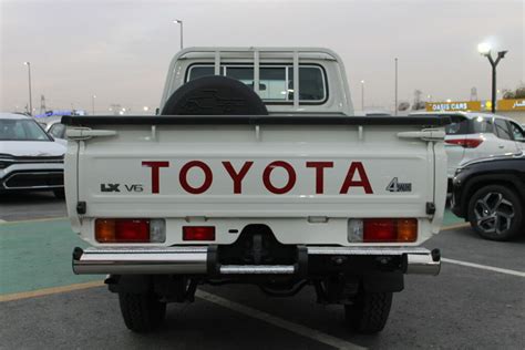 TOYOTA LAND CRUISER PICKUP 2023 - Atocars