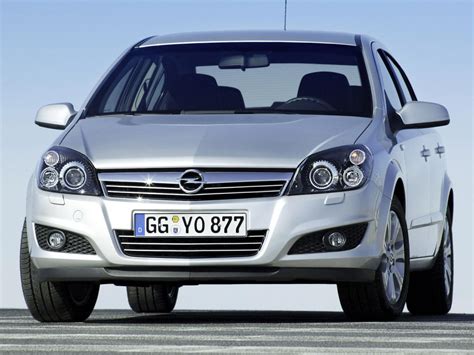 Opel Astra H Sedan 16i 16v 115hp