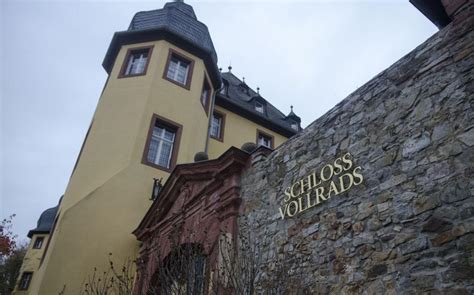 Schloss Vollrads Offers Wine Food And A Fine Ambience Stars And Stripes