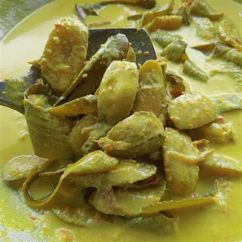 Resepi Pisang Muda Masak Lemak Cili Api Bersama Ikan Bilis Juadah Yang