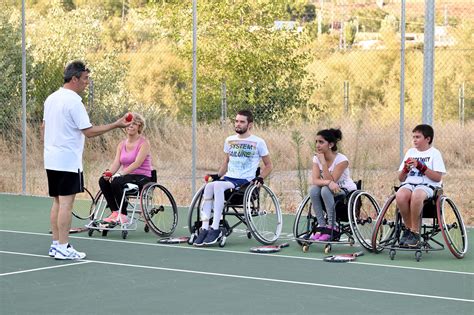 Parapléjicos consolida el tenis en silla de ruedas con la Fundación