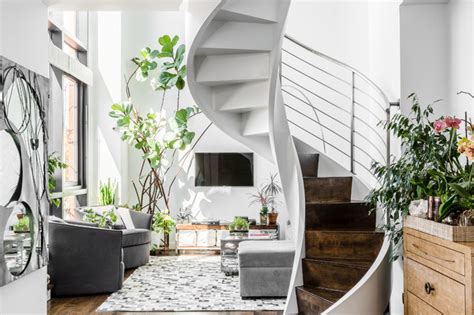 10 Staircase Designs For Small Spaces