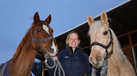 Alannah Seitz Betreibt In Landefeld Ein Hotel F R Pferde