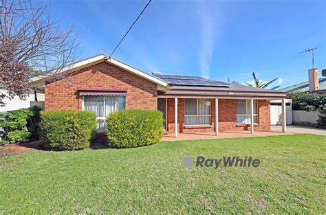 9 Watkin Street Robinvale Vic 3549 Domain