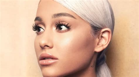 Ariana Grande Hayranlar Na Alb M M Jdesi Verdi M Zik Haber Radyo