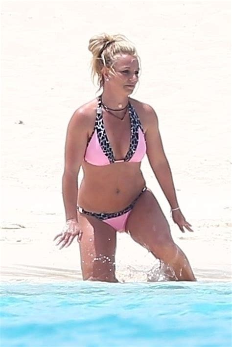 Britney Spears Sexy Bikini Jun 23 2019 35 Pics The Fappening