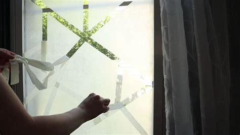 Affordable Window Privacy Idea: How to Use Elmer's Glue to Frost Glass ...