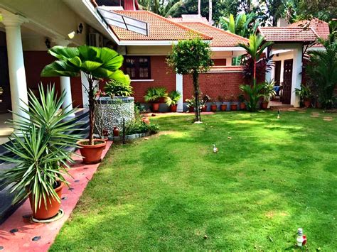 Simple House Garden Design Kerala