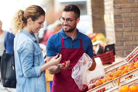 Aprenda Como Fazer Uma Degustação De Produtos Em Supermercados