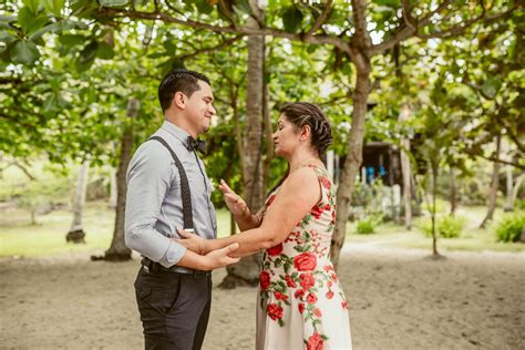 Pin De Playa La Roca Ecohotel En Jonathan Y Viviana Boda Frente Al