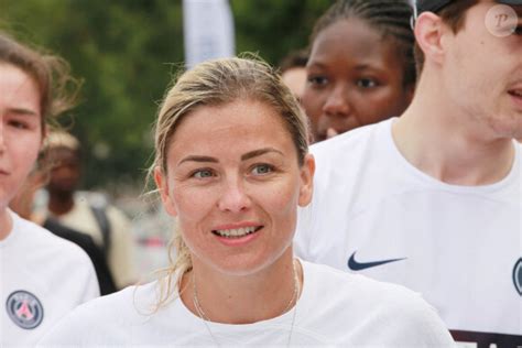 Laure Boulleau En Couple Son Myst Rieux Compagnon Tr S Proche D Un