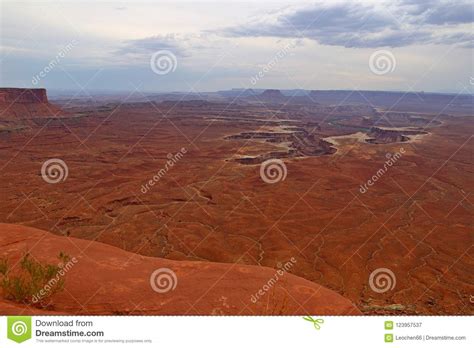 Isla En El Distrito Del Cielo Parque Nacional De Canyonlands Imagen De