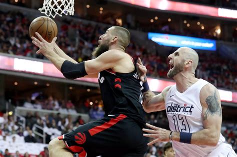 Wizards Roll To Game 3 Win Over Raptors 122 103