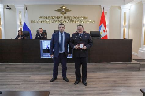 Начальник УМВД России по г. Севастополю полковник полиции Сергей ...