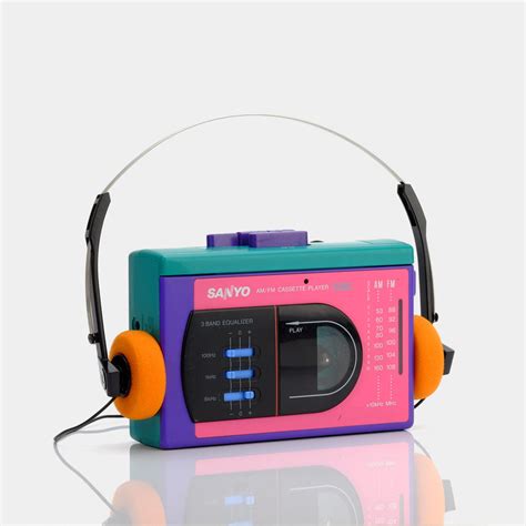 Sanyo Mgr78 Amfm Portable Cassette Player Retrospekt