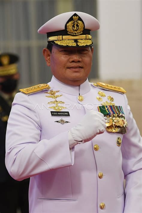 PELANTIKAN PANGLIMA TNI ANTARA Foto