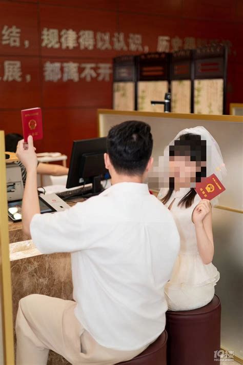 【港港厢】老婆婚内要求老公上交工资，算不算婚内合理合法剥削。 讲白搭 台州19楼