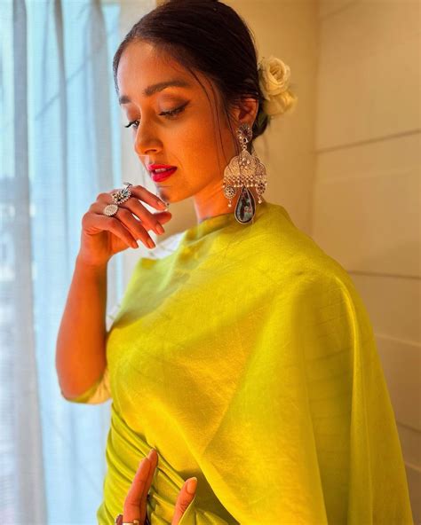 Ileana D 8217 Cruz Radiates Joy As She Flaunts Full Grown Baby Bump In