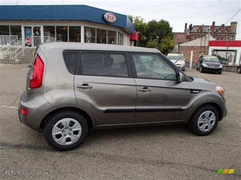 2013 Titanium Gray Kia Soul 16 86283713 Car Color