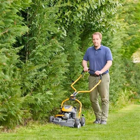 Stiga Self Propelled Petrol Mulching Mower Cm In Multiclip S