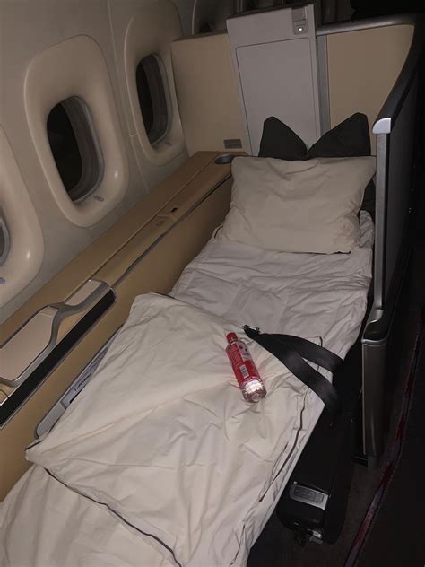 Review Lufthansa Boeing 747 8 Die First Class Für Uns Ganz Alleine