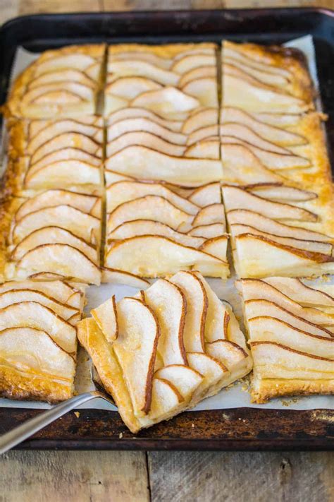 Easy Pear Tart