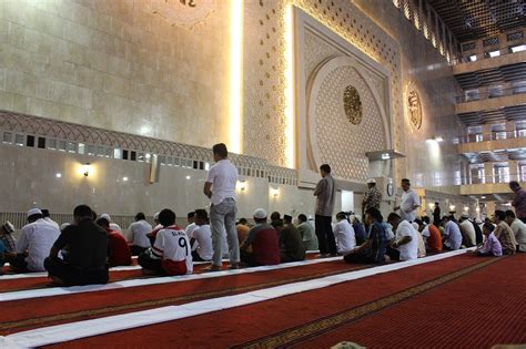 Panduan Lengkap Tata Cara Shalat Idul Fitri Menurut Fatwa MUI Selama