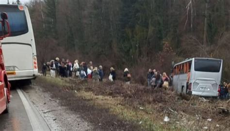 Autobuz Rom Nesc Cu Pasageri Implicat Ntr Un Accident N Bulgaria