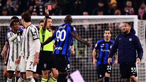 Cori Razzisti A Lukaku Sulla Curva Chiusa Della Juve Sanzione Sospesa