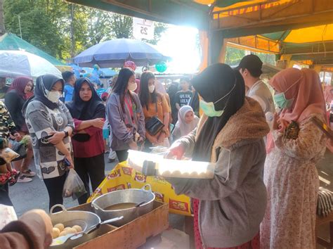 Pasar Minggu Geliat Ekonomi Masyarakat Sumenep Melalui Umkm