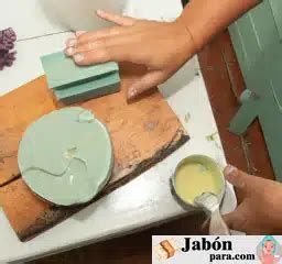 Quieres aprender a hacer jabón casero de Arcilla Verde