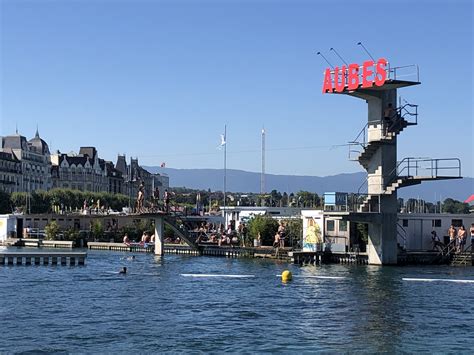 Bains des Pâquis Genève Léman Express