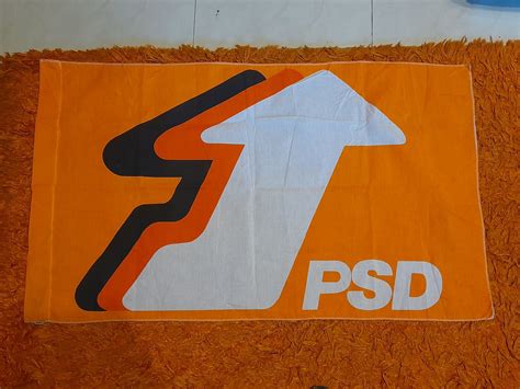 Bandeira Psd 1981 Partido Social Psd 1987 Foto Álvaro Cunhal Pcp