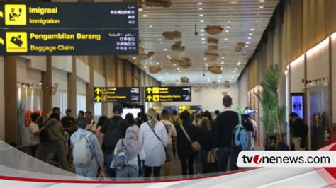 Libur Panjang Hari Raya Idul Adha Bandara I Gusti Ngurah Rai Prediksi