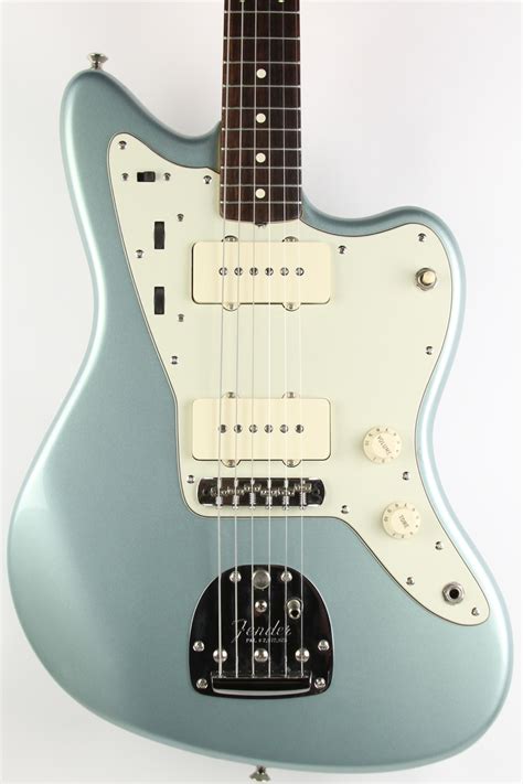 Fender Jazzmaster Avri 62 2001 Ice Metallic Blue Guitar For Sale Thunder Road Guitars