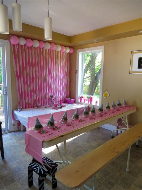 Kids Party Table Idea | Kids party tables, Party table, Party items