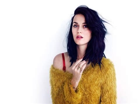 Katy Perry In A Yellow Sweater Wallpapers And Images Wallpapers