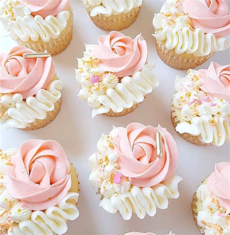 Cupcake Ideas Almost Too Cute To Eat Soft Pink And White Buttercream