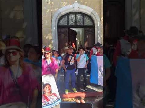 Inicia Poderosa Manifestacion Afuera Del Congreso De Guatemala Eleccion