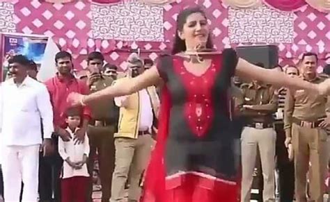 Sapna Choudhary Dance Video Bhojpuri Haryanvi Punjabi Bollywood सपना