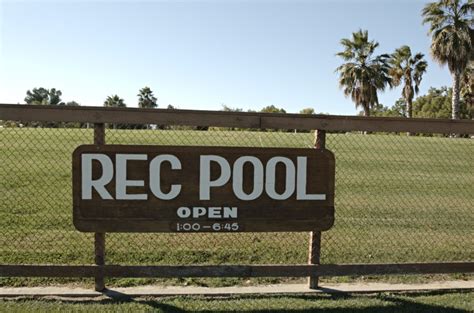 Information about "rec_pool_sign_2005.jpg" on rec pool - Davis - LocalWiki