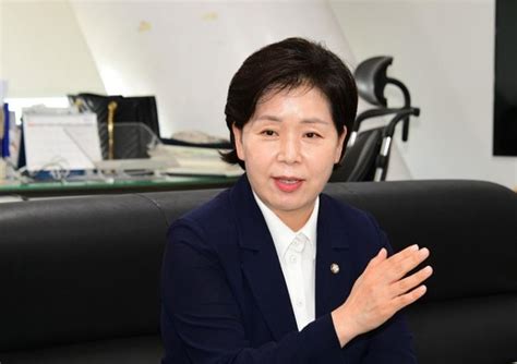 Politics Inside 총선 앞두고 꿈틀대는 ‘제3지대이번엔 성공할까