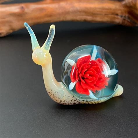 Glass Snail Sculptures - Media Chomp