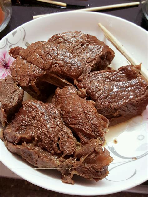 卤牛肉怎么做 卤牛肉的做法 豆果美食