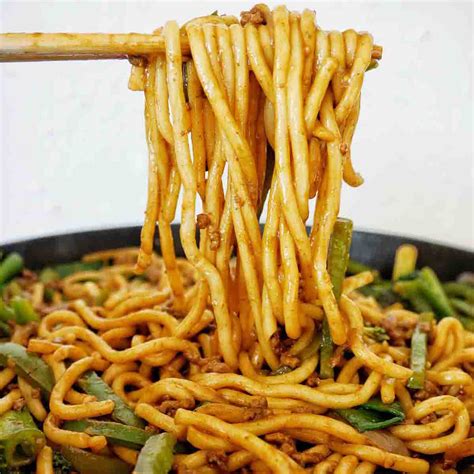 Mongolian Beef Noodles - Sweet Caramel Sunday