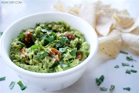 Roasted Tomato Guacamole - MsModify