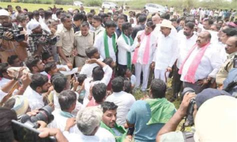 Kcr Threatens Maha Dharna At Medigadda Over Farmers Issues