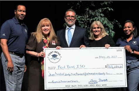 Fort Bend Education Foundation Donates 769574 To Fbisd