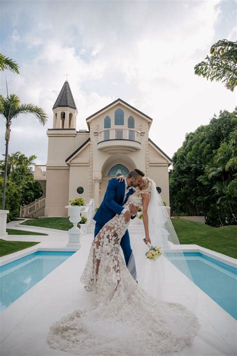 Paradise Cove Crystal Chapel - Hawaii Wedding Style