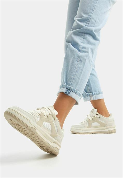 Bershka Skate Shoes Beige Zalandoie